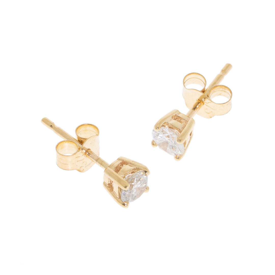 9ct Gold Solitaire Diamond Stud Earrings