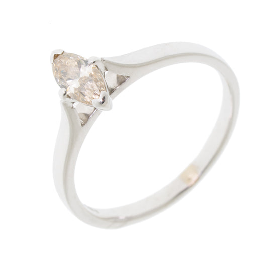 Pre Owned 18ct White Gold Diamond Ring