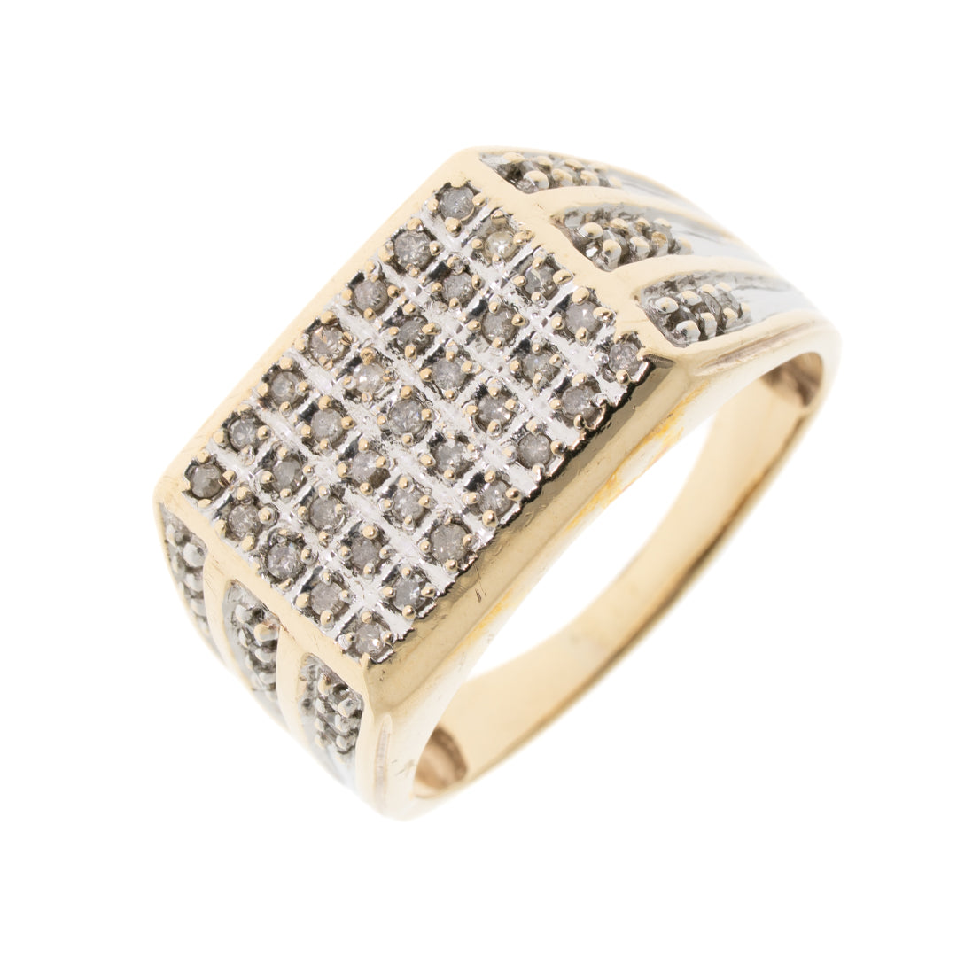 Pre Owned 9ct Gold Diamond Ring
