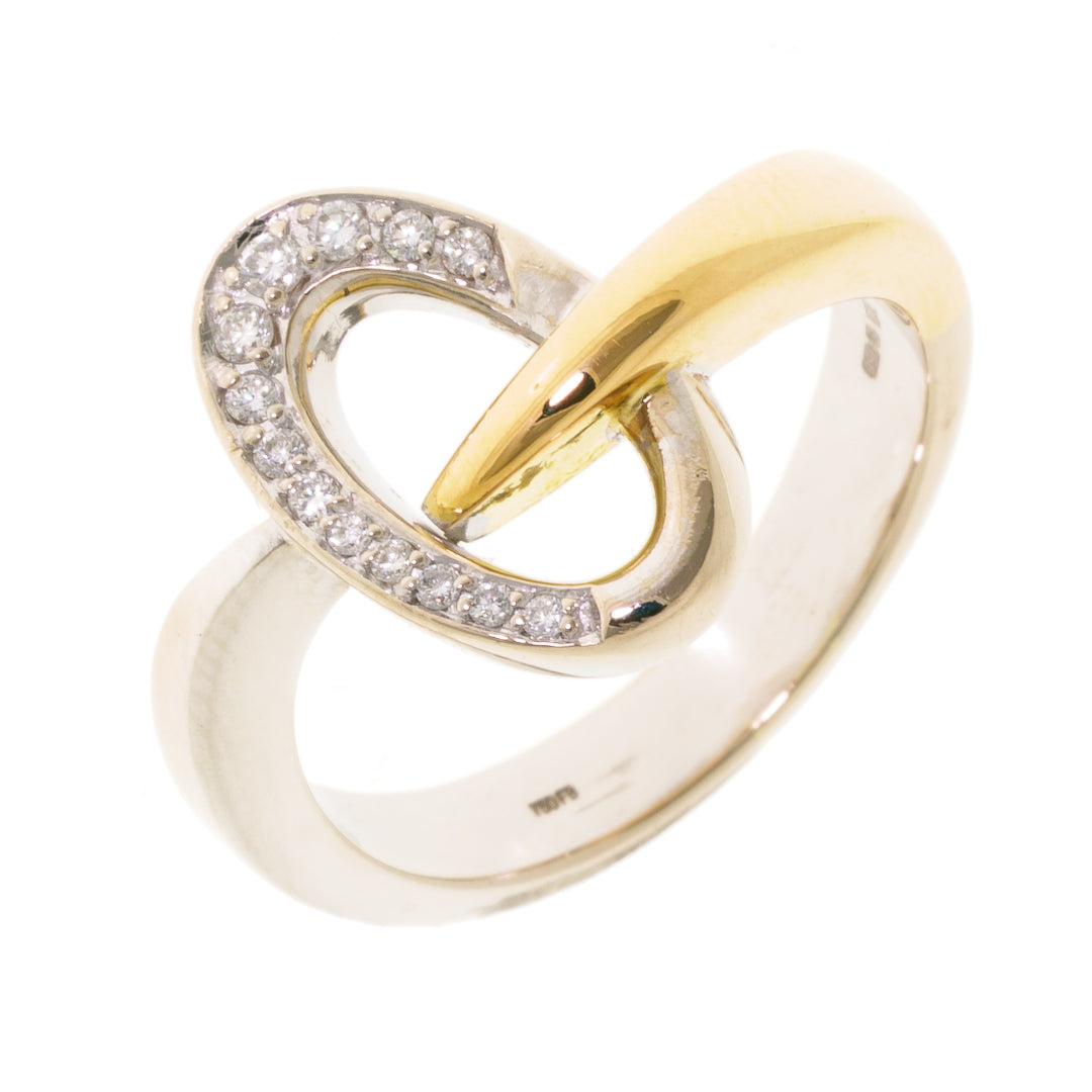 Pre Owned 18ct 2 Colour Diamond Ring