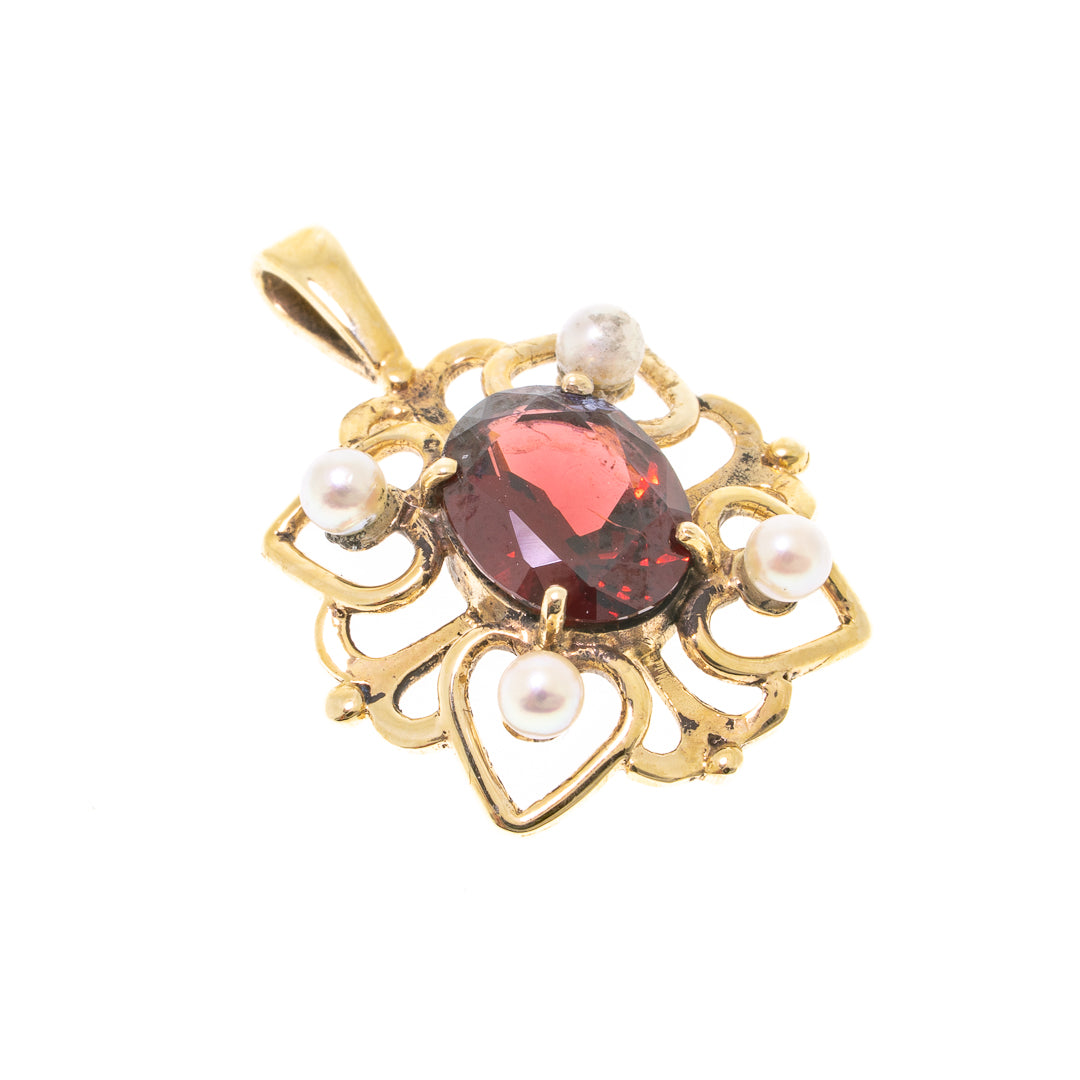 preowned 9ct Gold Garnet & Pearl Pendant