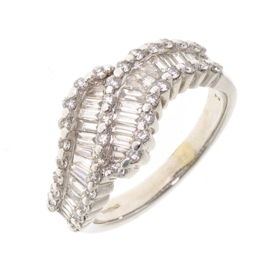 Pre Owned 18ct White Gold Diamond Twist Ring
