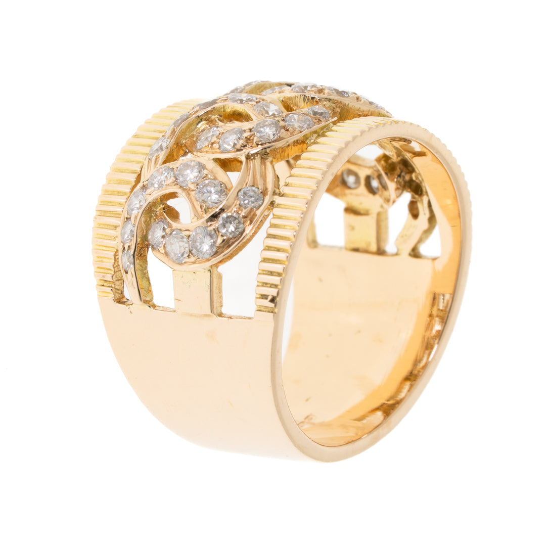 Pre Owned 9ct Gold Diamond Link Ring