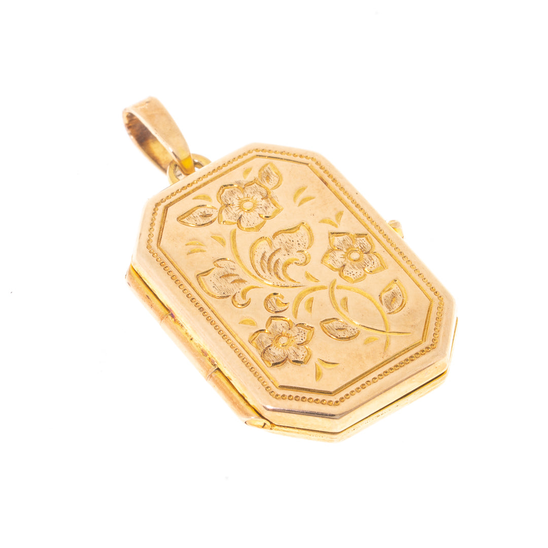 Preowned 9ct Gold Rectangle Locket