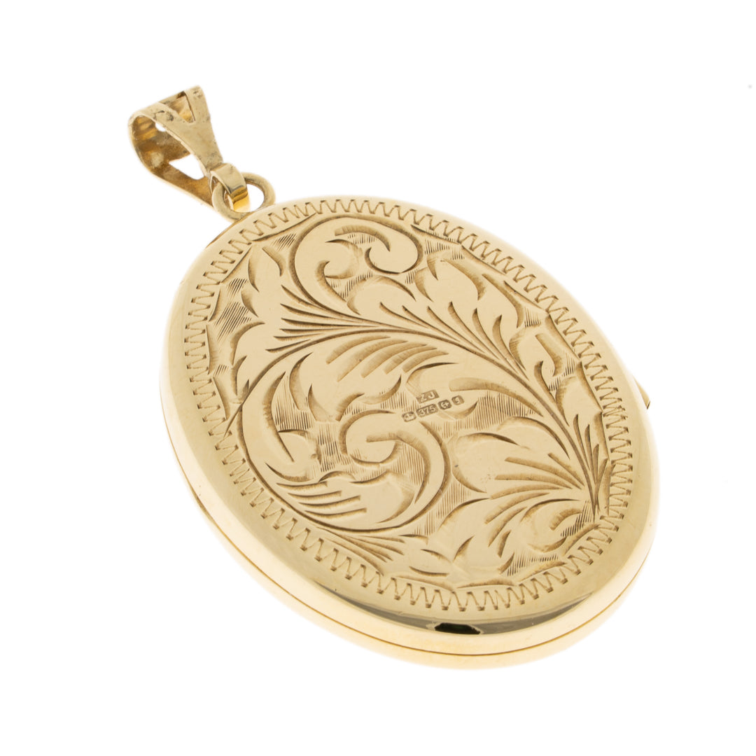 Pre Owned 9ct Gold Oval Locket