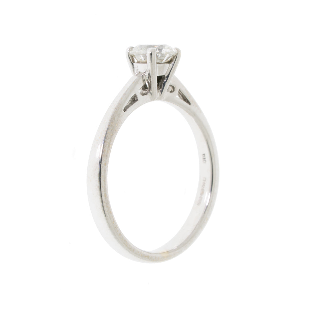 Pre Owned 18ct White Gold Diamond Ring