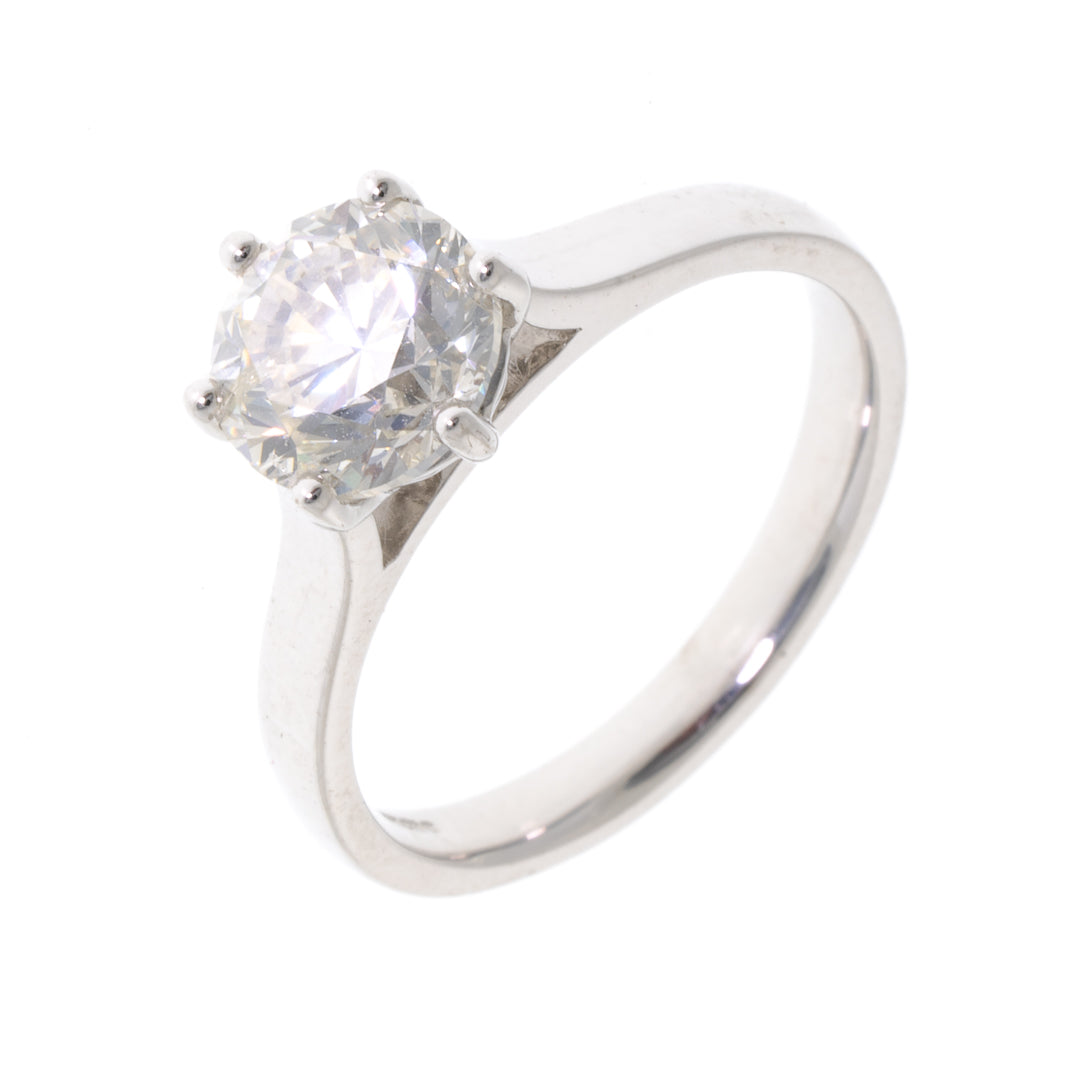 * IN STORE ONLY * Pre Owned 18ct White Gold Diamond Set Solitaire Ring With Free Valuation