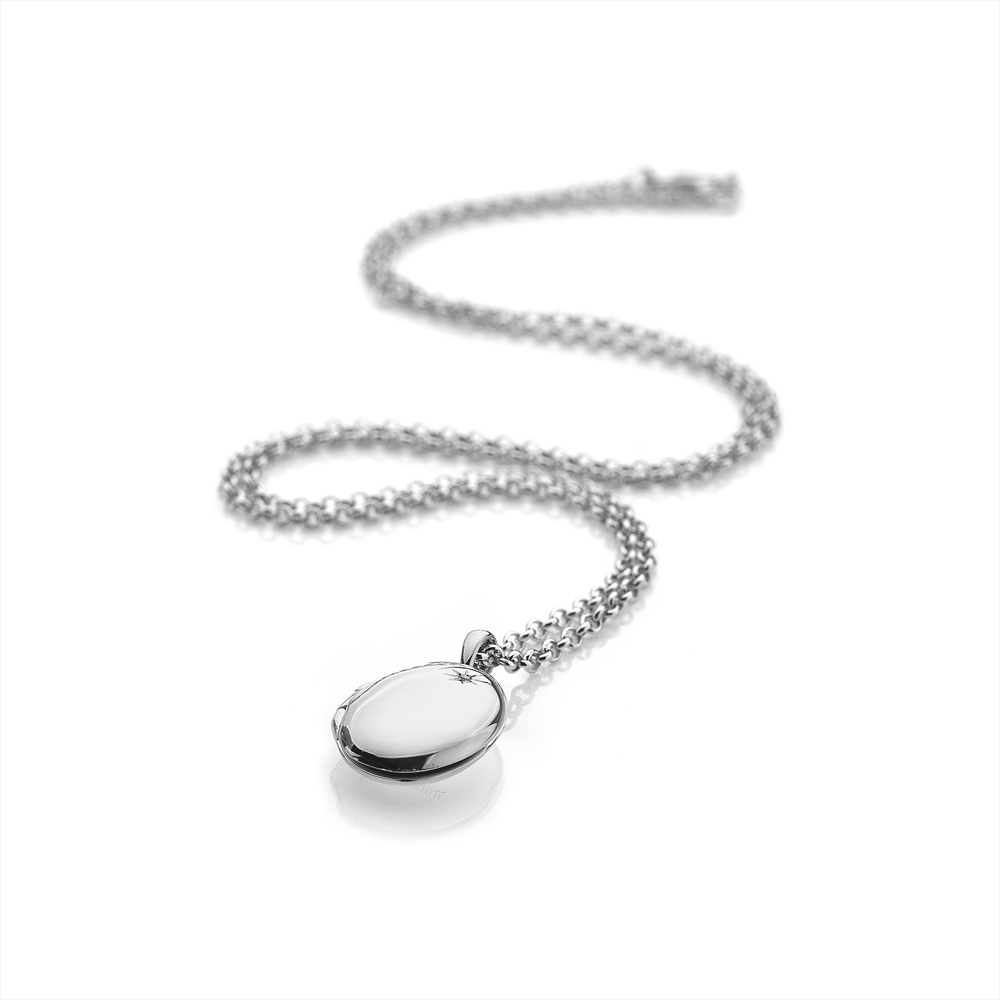 Silver Hot Diamonds Confident Oval Locket and Chain